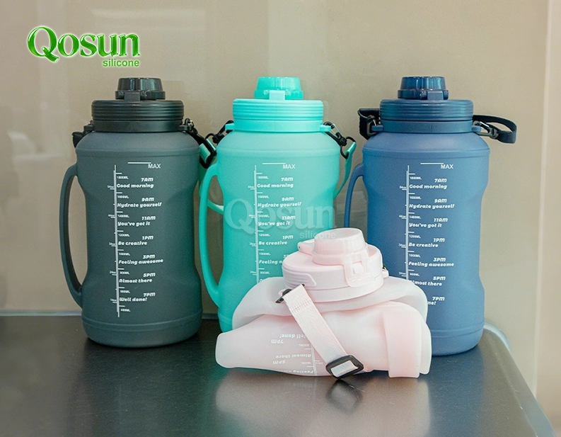 Botella de auga de silicona plegable de 2.0 l